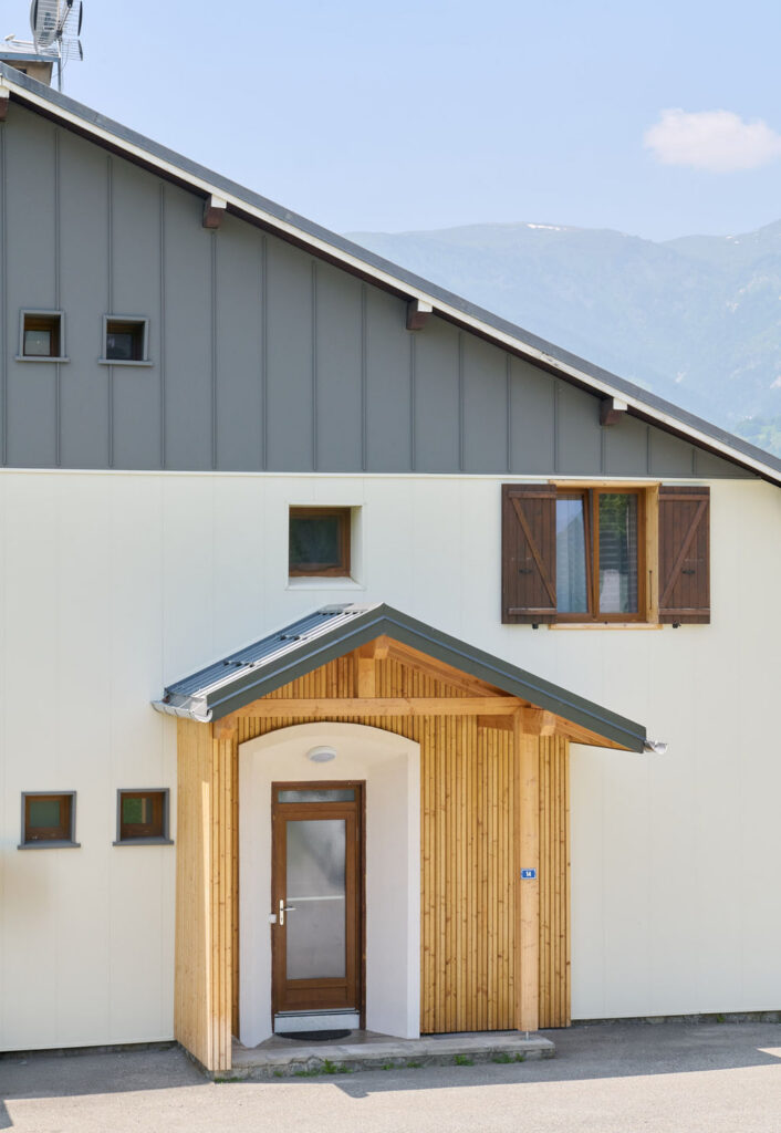Isolation d’un chalet à Séez